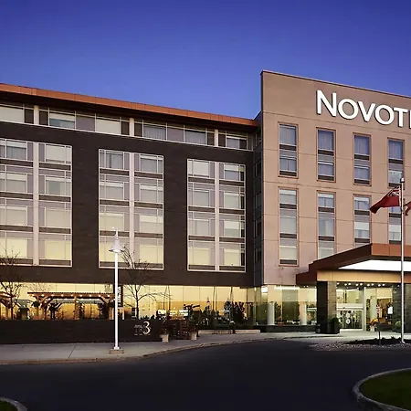 Novotel Toronto Vaughan Centre-3